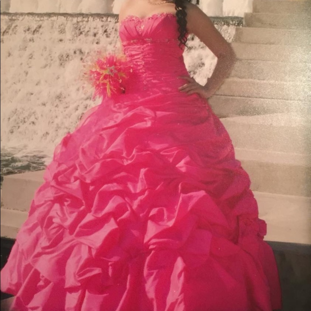 Xv dress